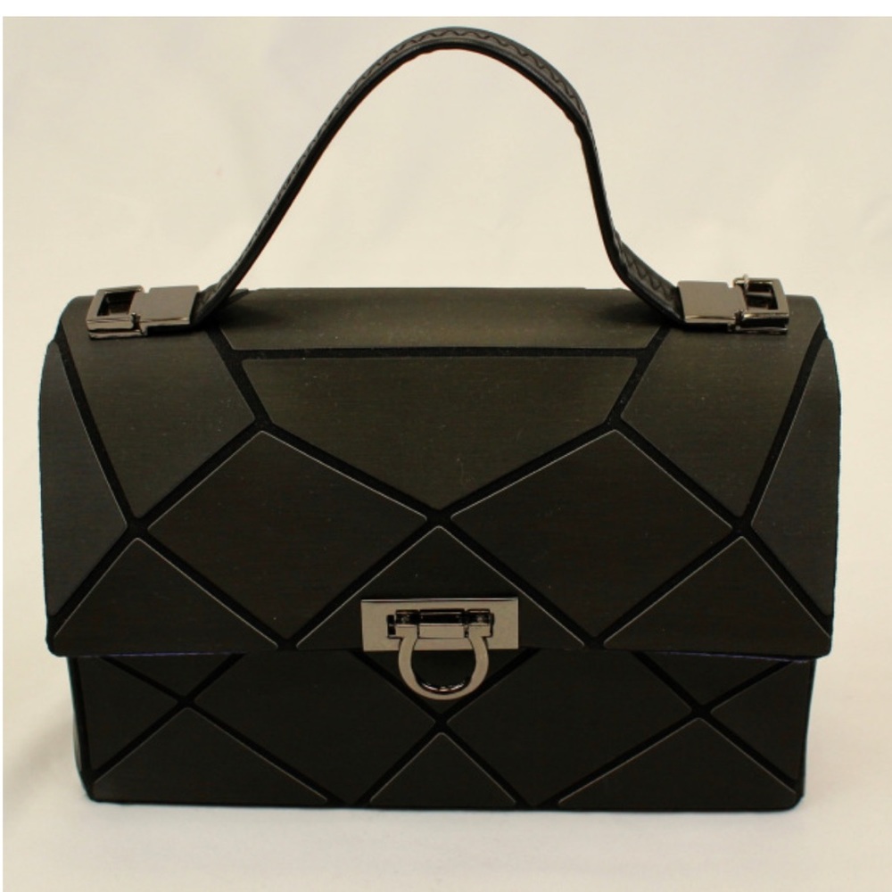 Black matte finish 6” Tall 9.5” Wide 3.5” Deep